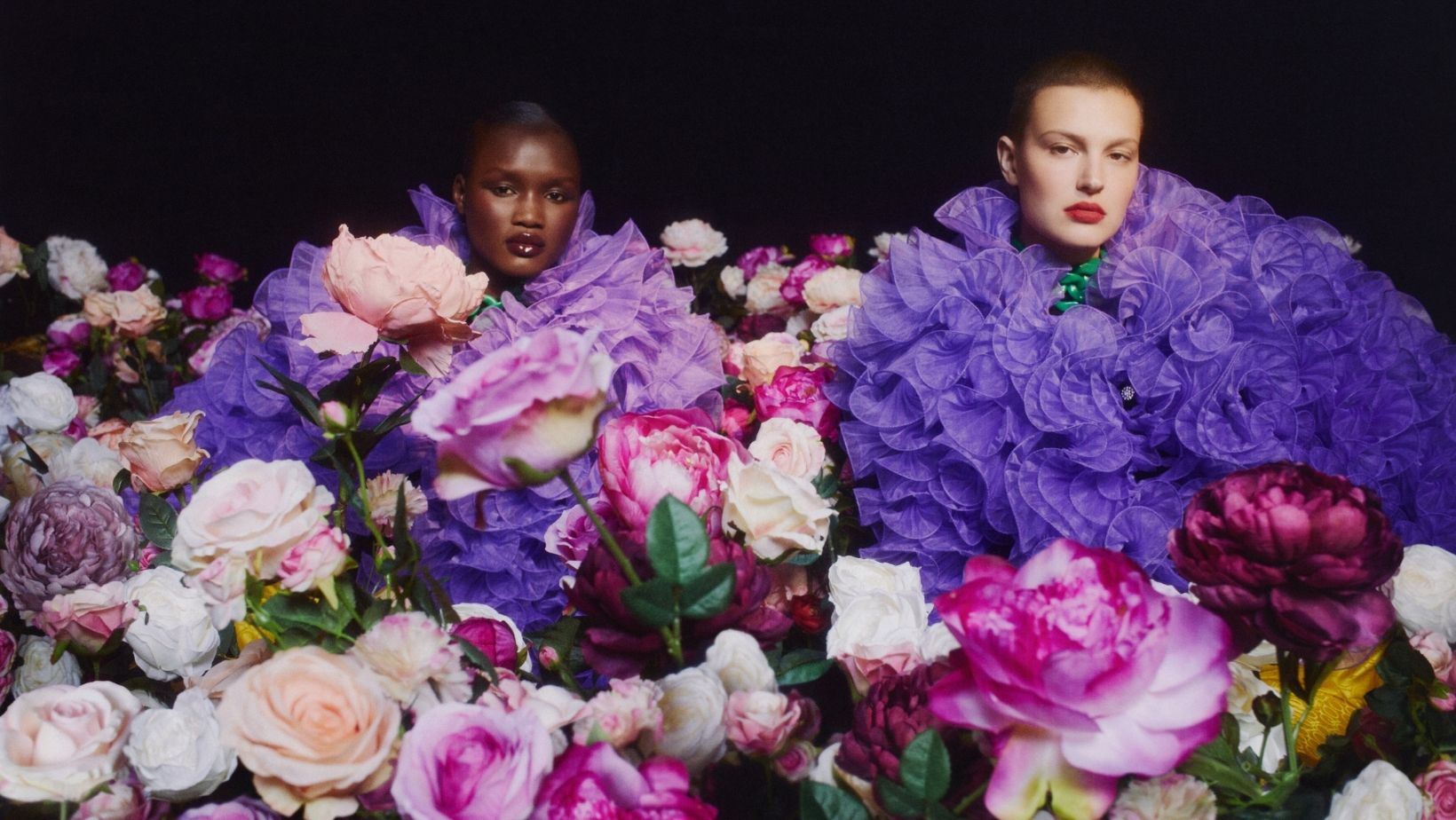 Hravá kolekcia Iris Apfel x H&M zažiarila aj v módnom editoriáli Top Fashion