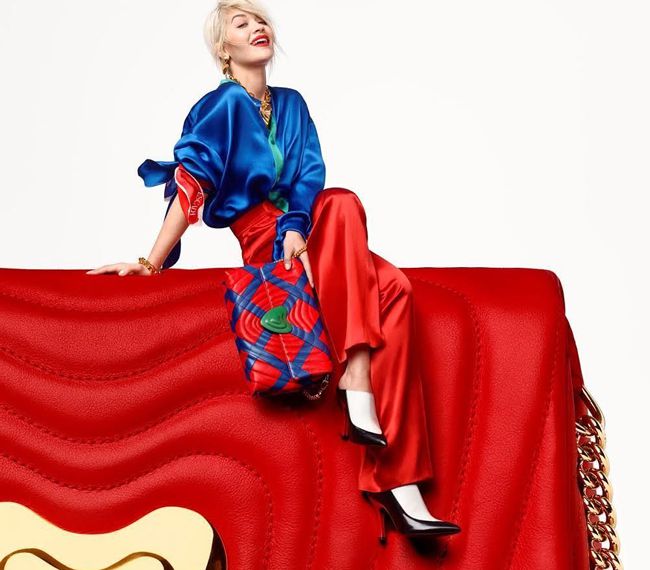 Rita Ora navrhla kabelku pre Escada