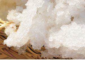 Gurmánska chuťovka: soľ s bylinkami a koreninami