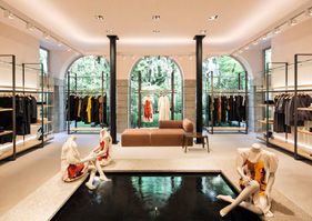 Shopping list: Bottega Veneta otvára svoj prvý Maison